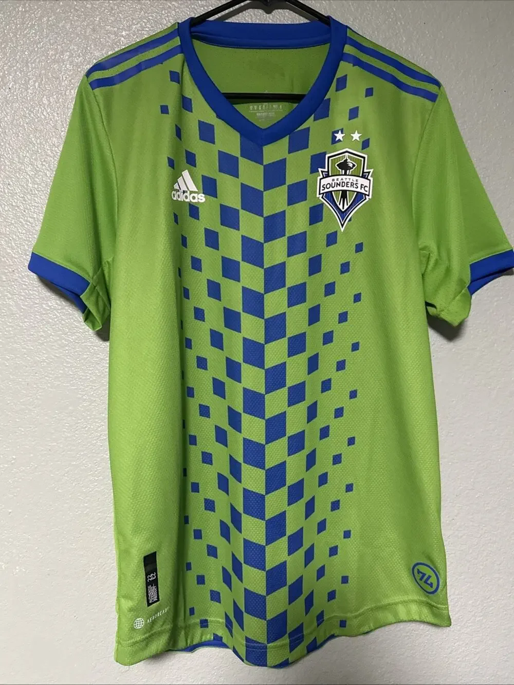 Adidas Seattle Sounders FC MLS 22/23 Home Authentic Soccer Jersey Medium IB5024